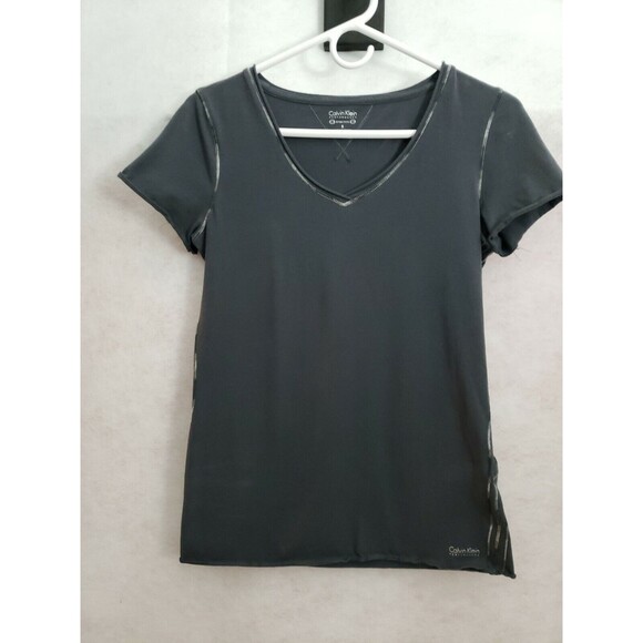 Calvin Klein Tops - Calvin Klein Performance size S gray short sleeve vneck shirt cotton spandex